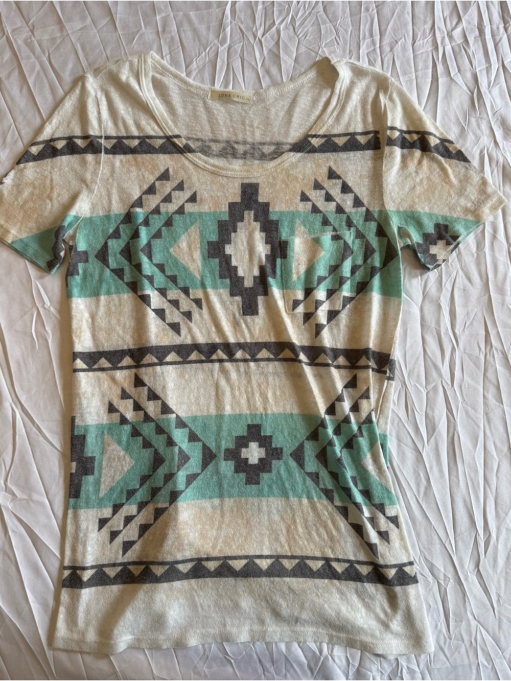 Lightweight Aztec Print Scoop Neck Top - Mint and Cream